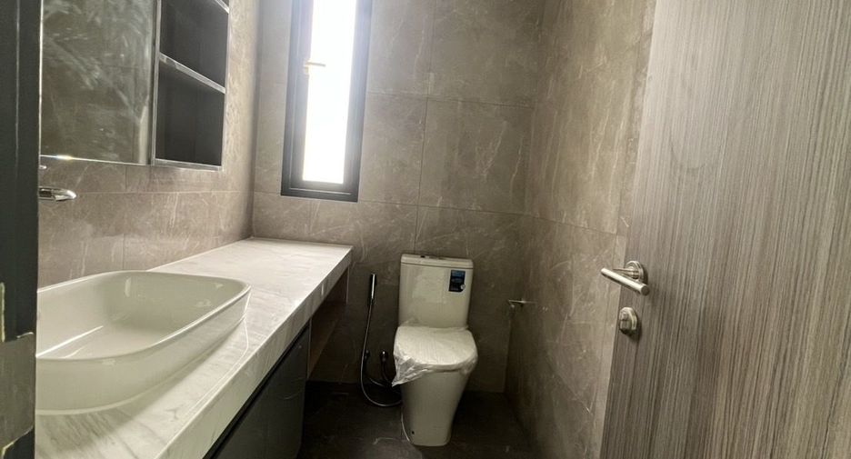 Haus zur Miete mit 4 Zimmer in Bang Khen, Bangkok