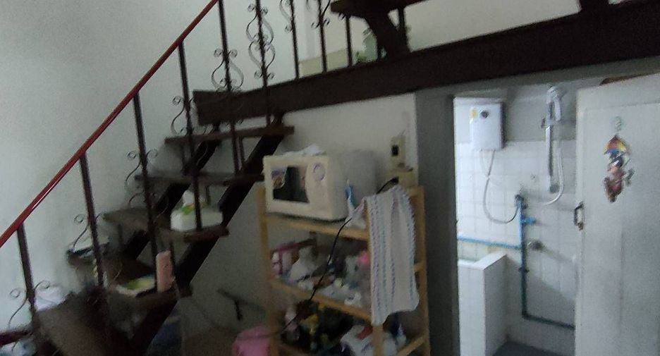 Casa adosada en venta de 2 habitaciones en Bang Phlat, Bangkok