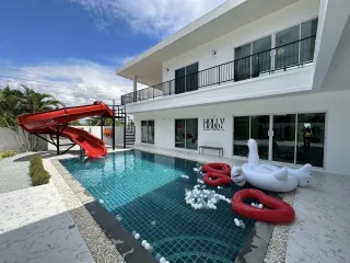 For Rent 6 Bedroom Villa In Bang Lamung, Chonburi
