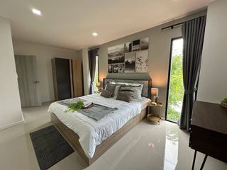 For sale 4 bedrooms townhouse in Bang Lamung, Chonburi