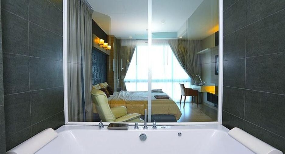 Condo en alquiler de 3 habitaciones en Bang Lamung, Chonburi