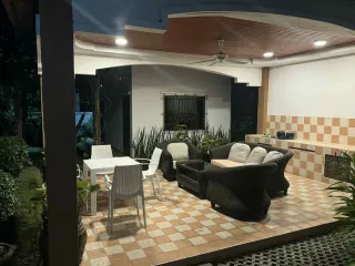For rent 4 bedrooms villa in Bang Lamung, Chonburi