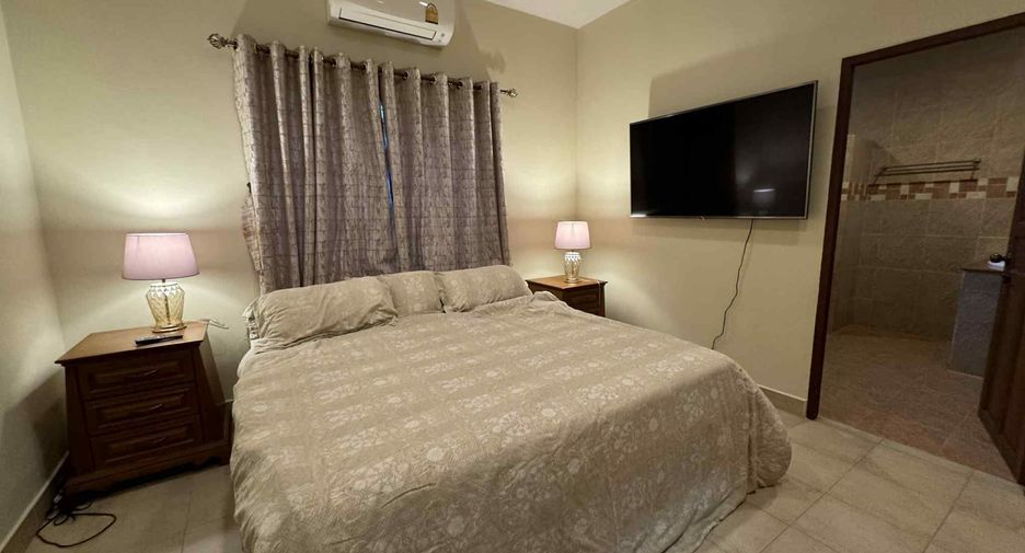 For rent 4 bedrooms villa in Bang Lamung, Chonburi