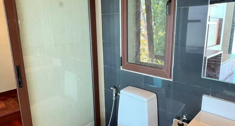 For sale 5 bedrooms villa in Thalang, Phuket
