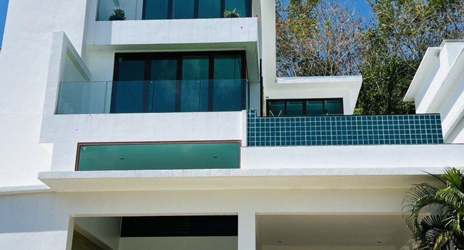 For sale 5 bedrooms villa in Thalang, Phuket