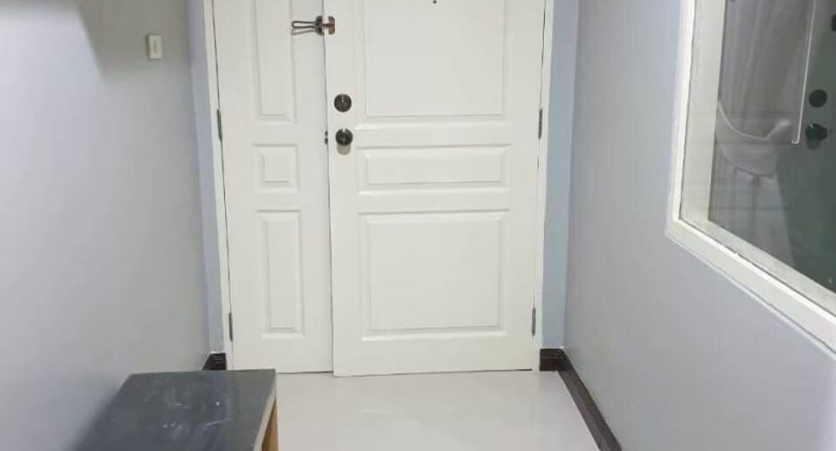 Condo en alquiler de 2 habitaciones en Khlong Toei, Bangkok