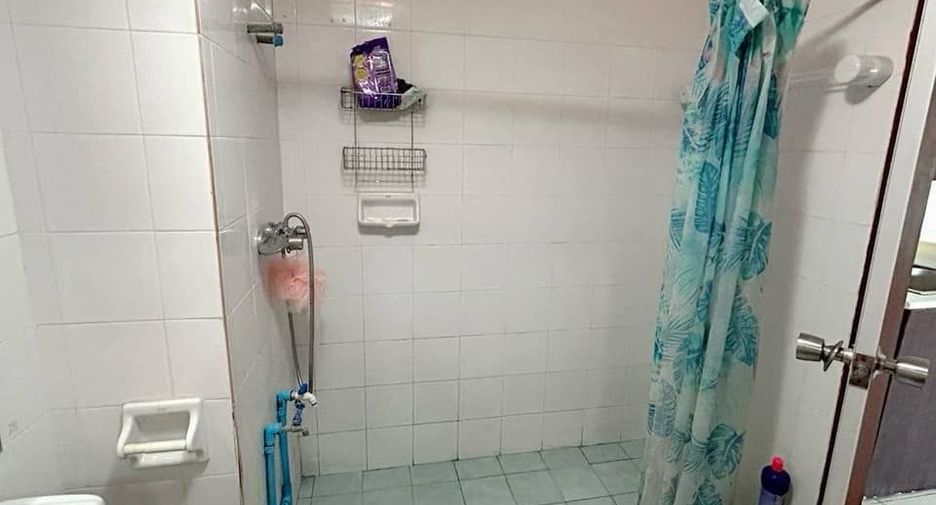 For sale 1 bed condo in Bang Na, Bangkok