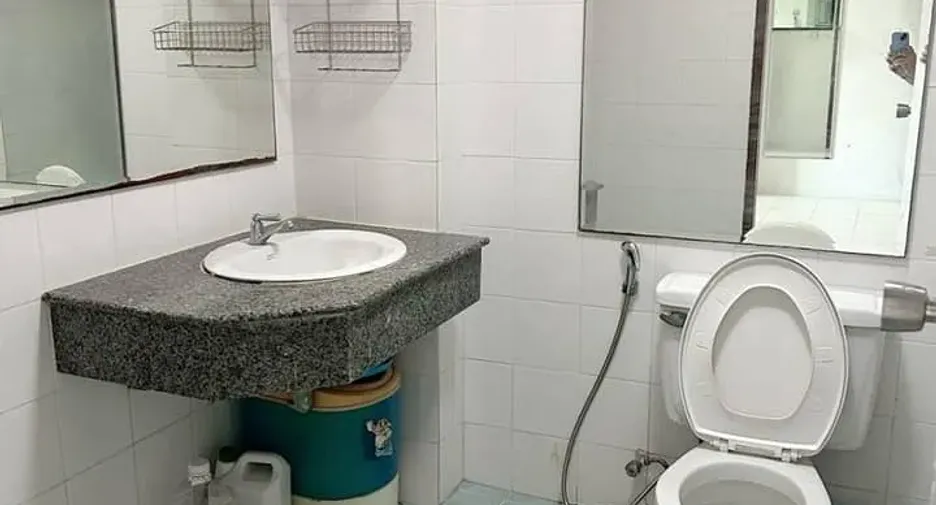 For sale 1 bed condo in Bang Na, Bangkok