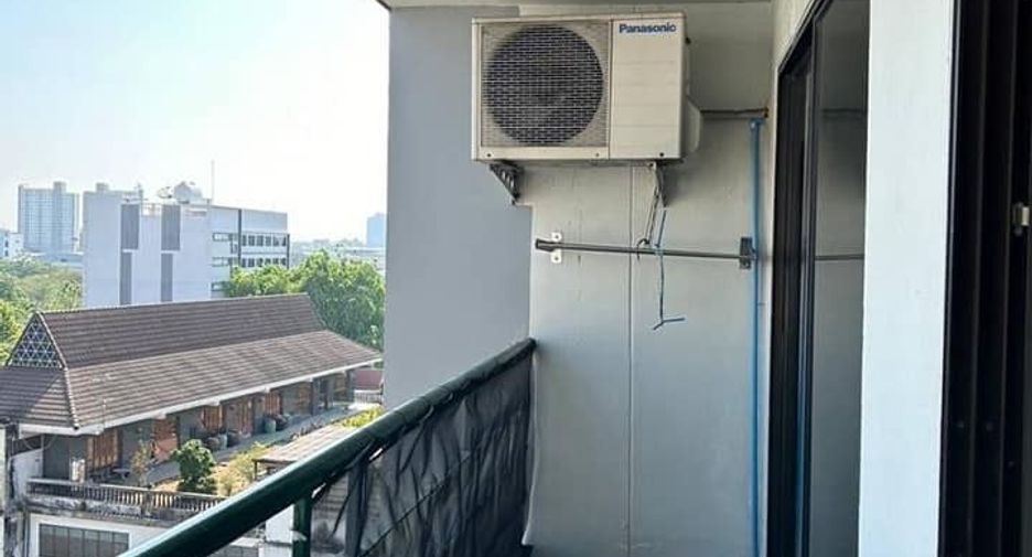 For sale 1 bed condo in Bang Na, Bangkok