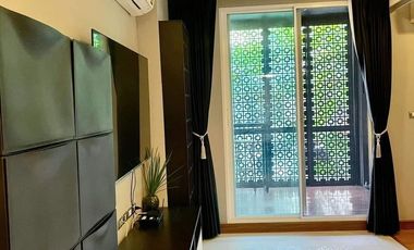 出售 和 出租 1 卧室 公寓 在 Khlong Toei, 曼谷