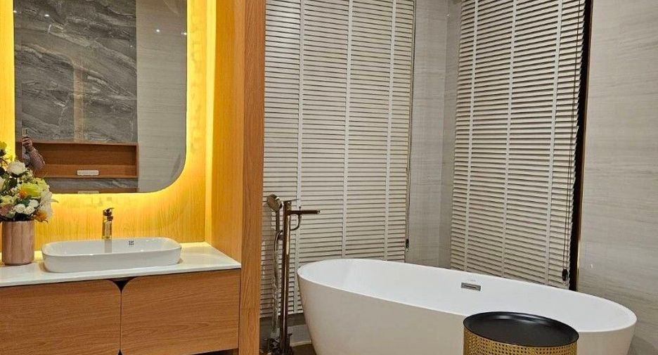 Villa zur Miete mit 5 Zimmer in Bang Lamung, Chonburi
