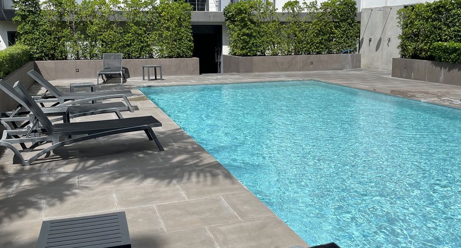 For rent 1 bed condo in Mueang Phuket, Phuket
