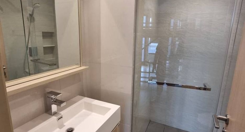 À vendre et à louer 1 chambre condo à Watthana, Bangkok