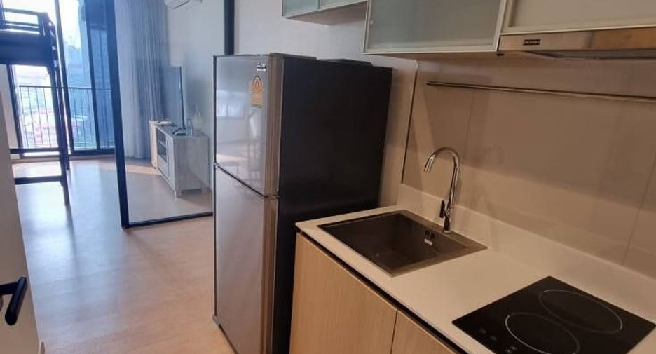 À vendre et à louer 1 chambre condo à Watthana, Bangkok