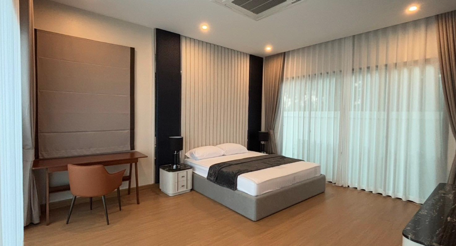 For sale and for rent 3 bedrooms villa in Bang Lamung, Chonburi