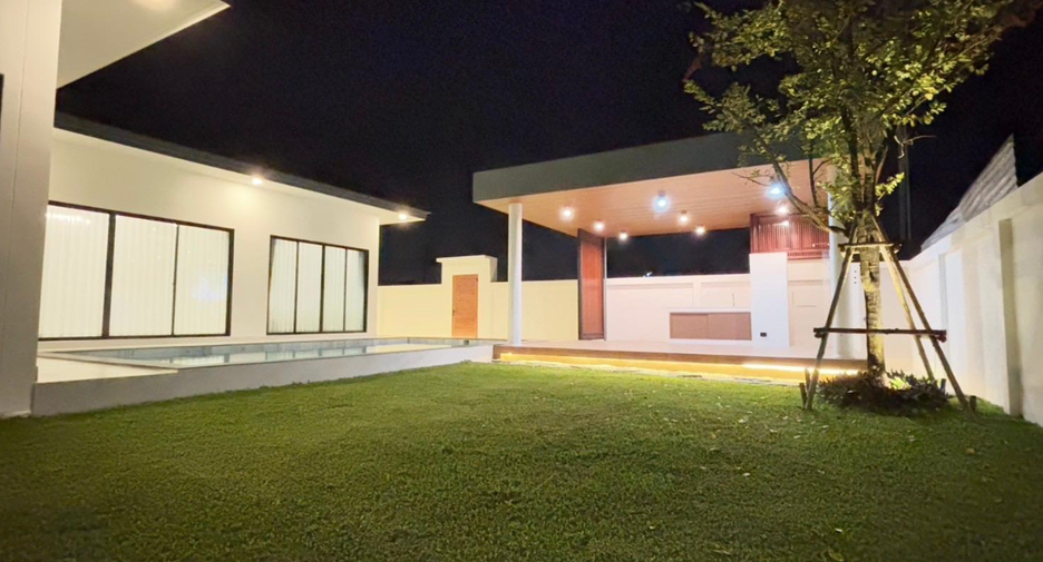 For sale and for rent 3 bedrooms villa in Bang Lamung, Chonburi