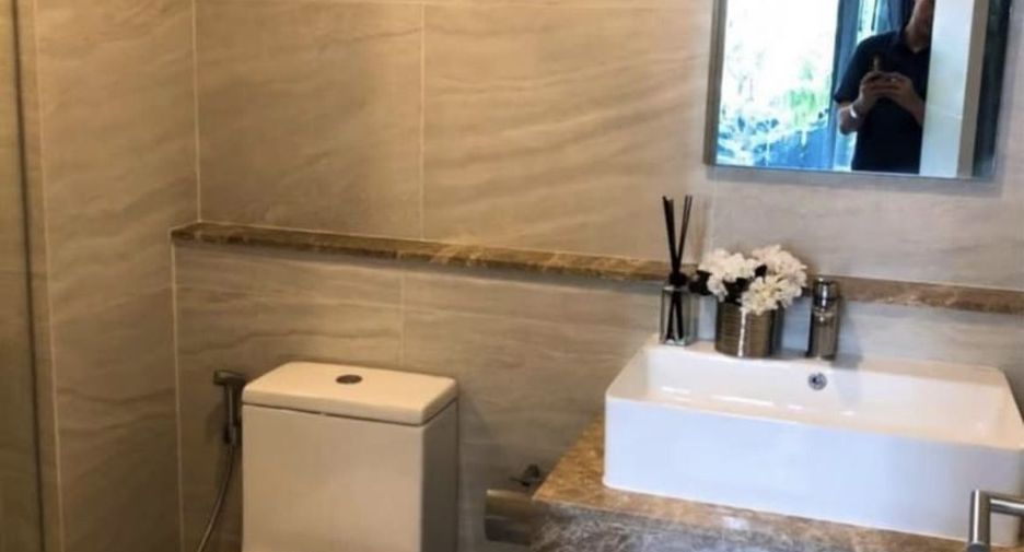 For rent 2 ベッドルーム condo in Khlong Toei, Bangkok