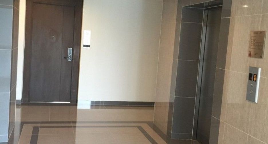 For rent 1 bed condo in Sathon, Bangkok