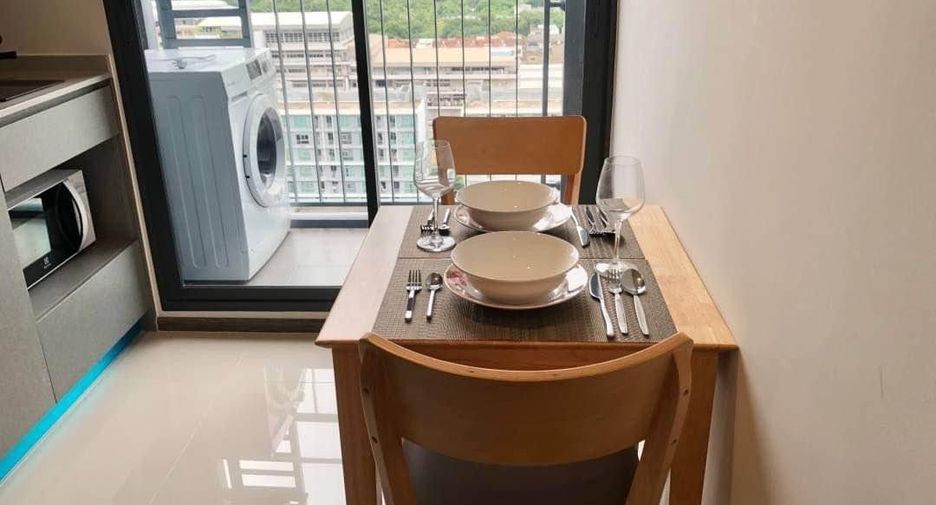 For sale 1 bed condo in Phra Khanong, Bangkok