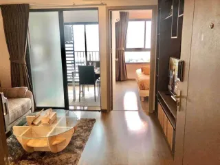 Wohnung zum Kauf mit 1 Zimmer in Phra Khanong, Bangkok