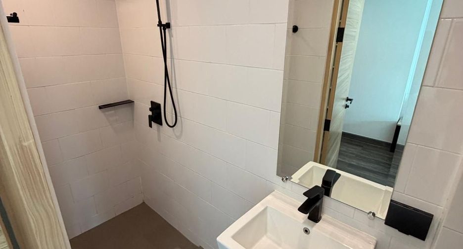 À vendre 1 chambre condo à Mueang Phuket, Phuket