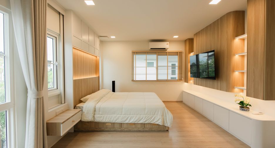 For sale and for rent 3 bedrooms house in Bang Phli, Samut Prakan