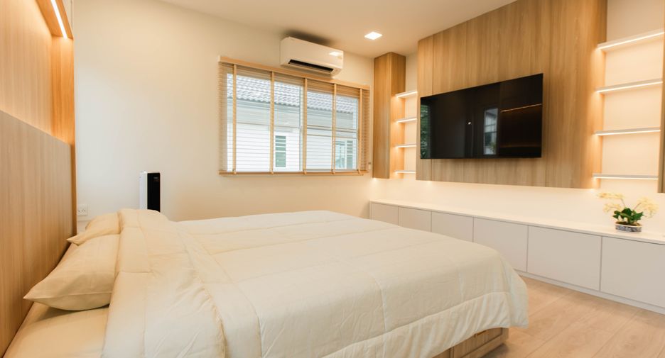 For sale and for rent 3 bedrooms house in Bang Phli, Samut Prakan