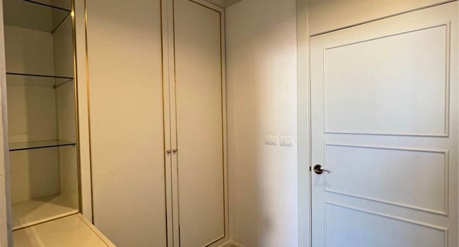 For rent 2 bedrooms condo in Ratchathewi, Bangkok