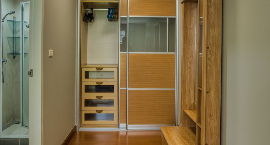 For sale and for rent 1 bed condo in Yan Nawa, Bangkok