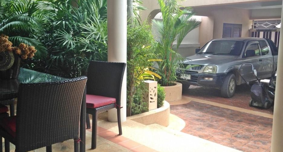 Villa en venta de 4 habitaciones en Bang Lamung, Chonburi