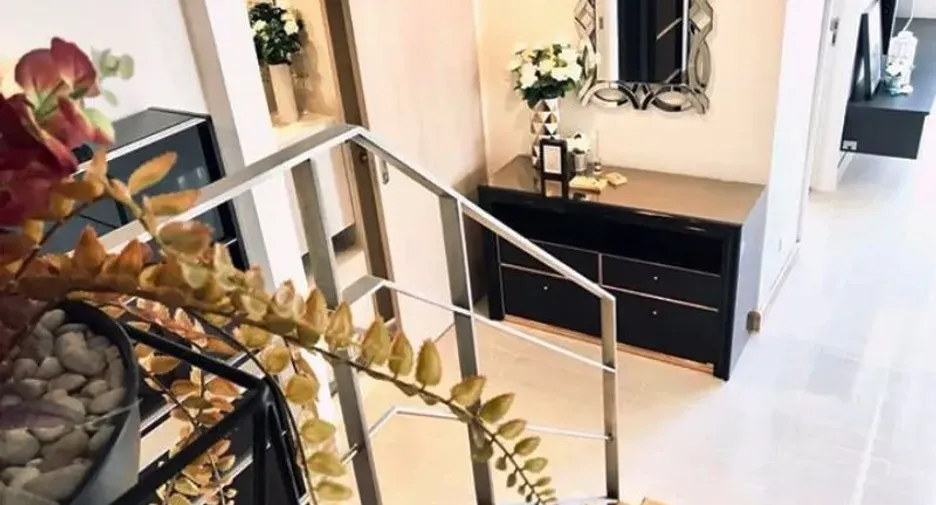 Wohnung zur Miete mit 2 Zimmer in Watthana, Bangkok
