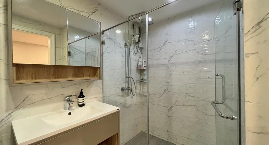 For sale 2 bedrooms condo in Watthana, Bangkok