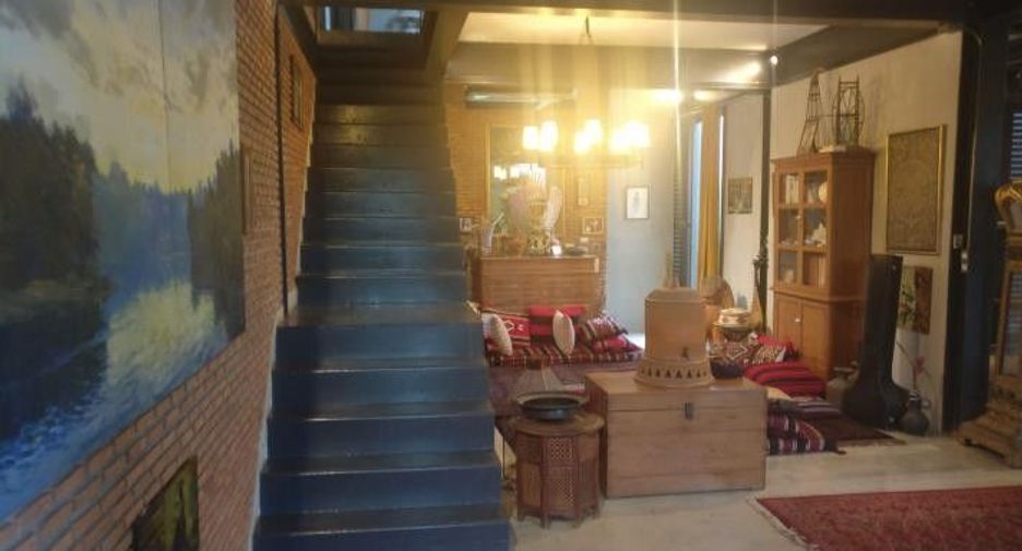 Villa en venta y en alquiler de 7 habitaciones en Watthana, Bangkok