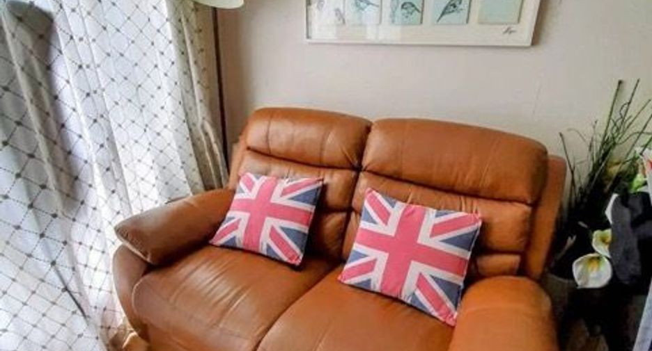 For sale 1 bed condo in Phra Khanong, Bangkok
