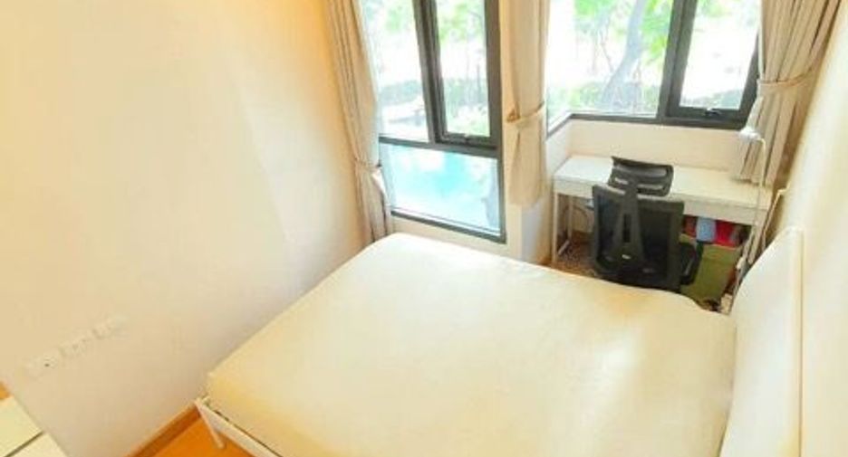 For sale 1 bed condo in Phra Khanong, Bangkok