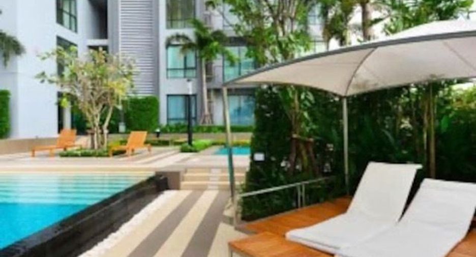 For sale 1 bed condo in Phra Khanong, Bangkok