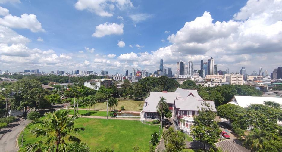 Gewerbefläche zum Kauf mit 5 Zimmer in Ratchathewi, Bangkok