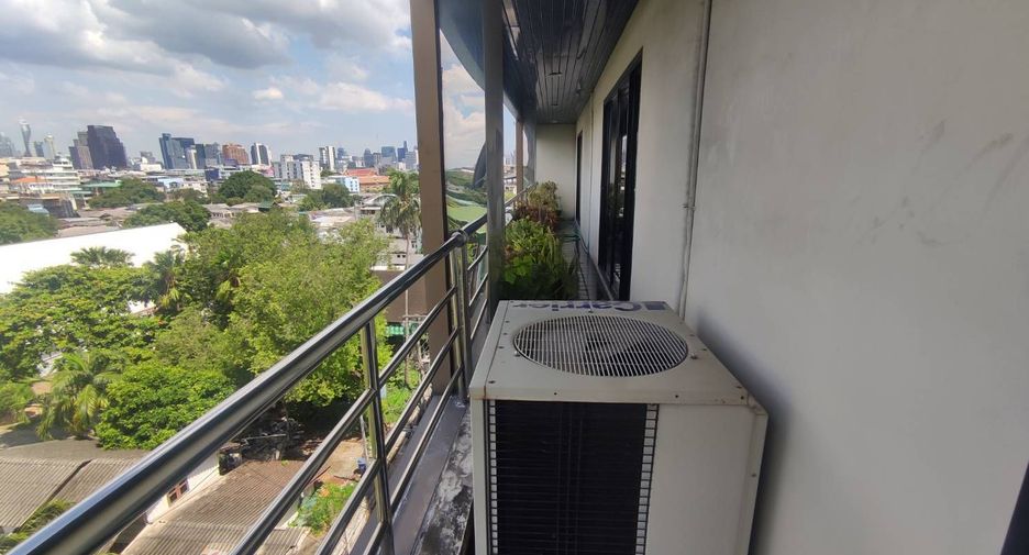 Gewerbefläche zum Kauf mit 5 Zimmer in Ratchathewi, Bangkok