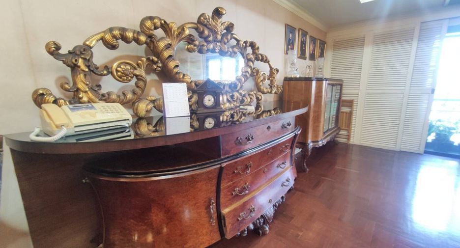 Gewerbefläche zum Kauf mit 5 Zimmer in Ratchathewi, Bangkok