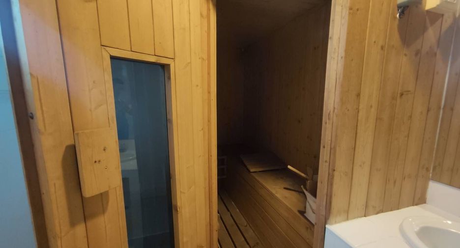 Gewerbefläche zum Kauf mit 5 Zimmer in Ratchathewi, Bangkok