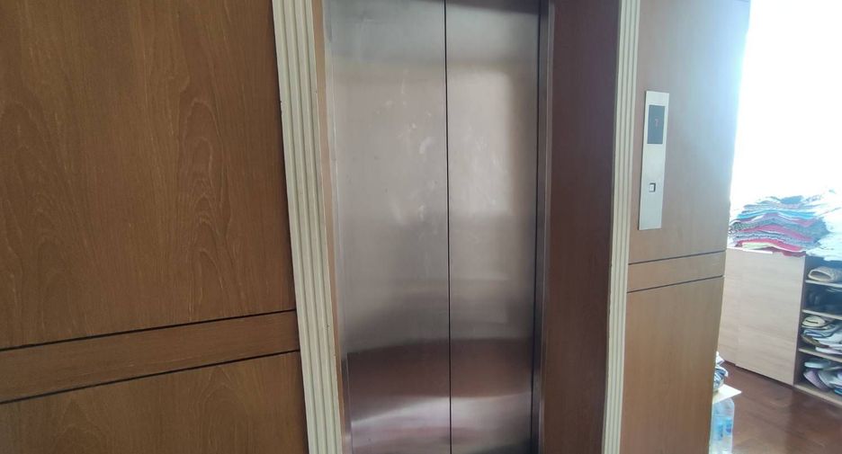 Gewerbefläche zum Kauf mit 5 Zimmer in Ratchathewi, Bangkok