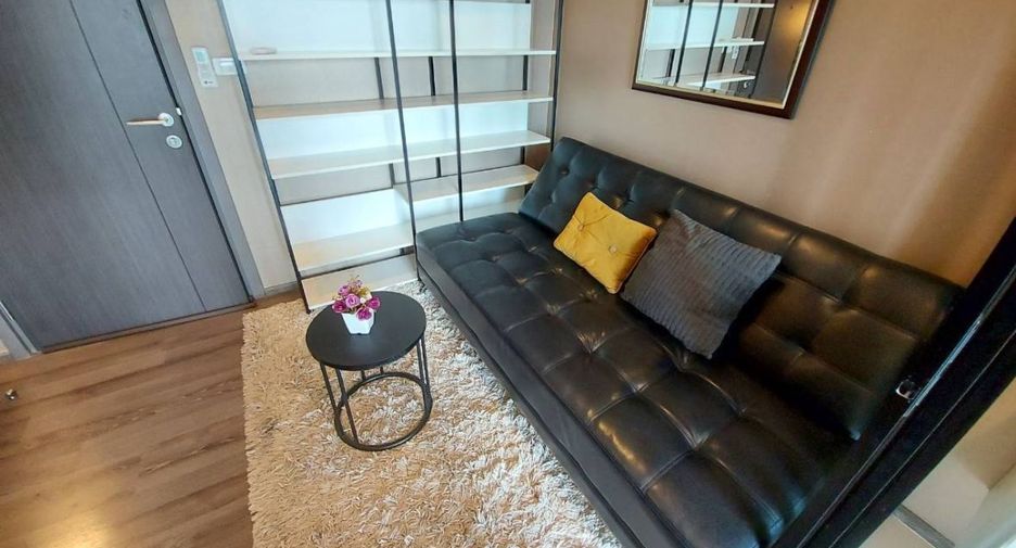 For rent 1 bed condo in Watthana, Bangkok