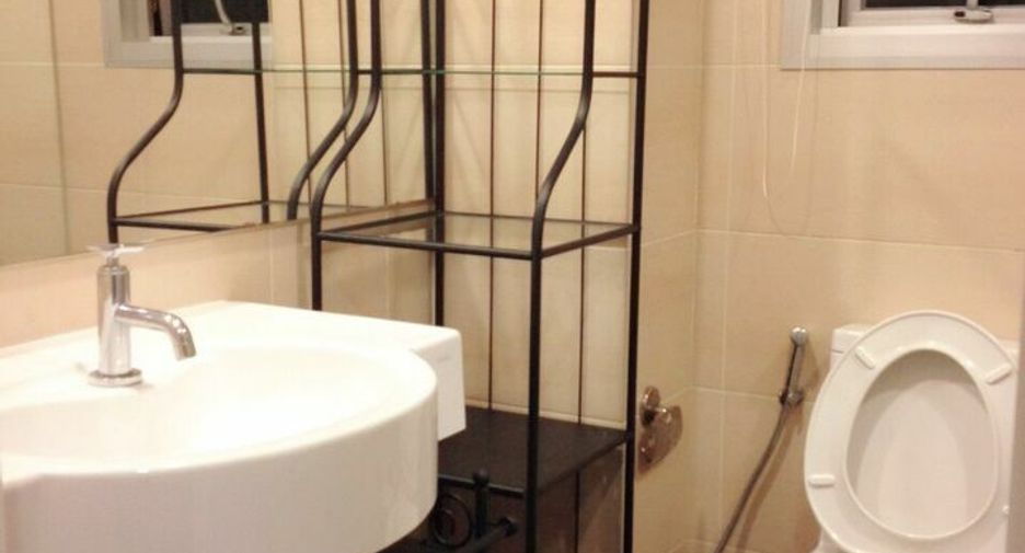 Аренда 2 спальни кондо в Сатхон, Бангкок