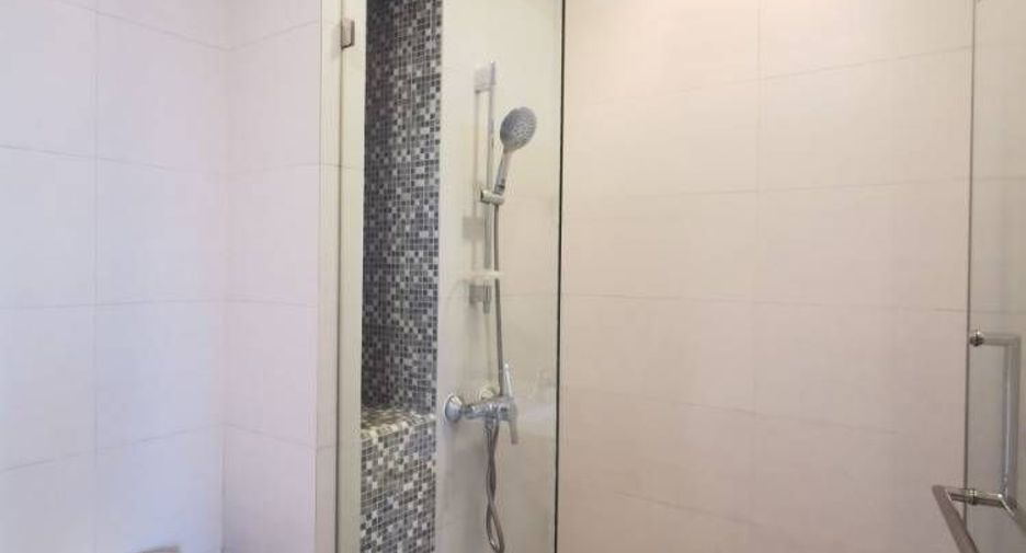 For sale 1 bed condo in Huai Khwang, Bangkok