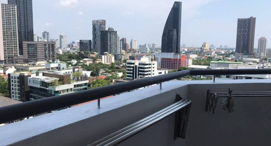 À louer 2 chambres condo à Khlong Toei, Bangkok