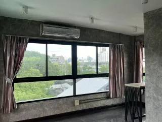 For rent 4 bedrooms townhouse in Phaya Thai, Bangkok
