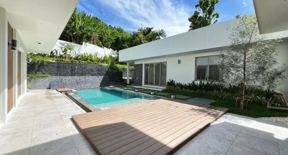 Villa en venta y en alquiler de 5 habitaciones en Kathu, Phuket