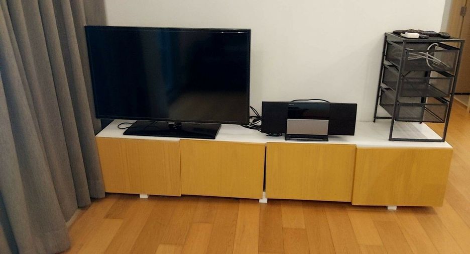 For rent 2 bedrooms condo in Watthana, Bangkok