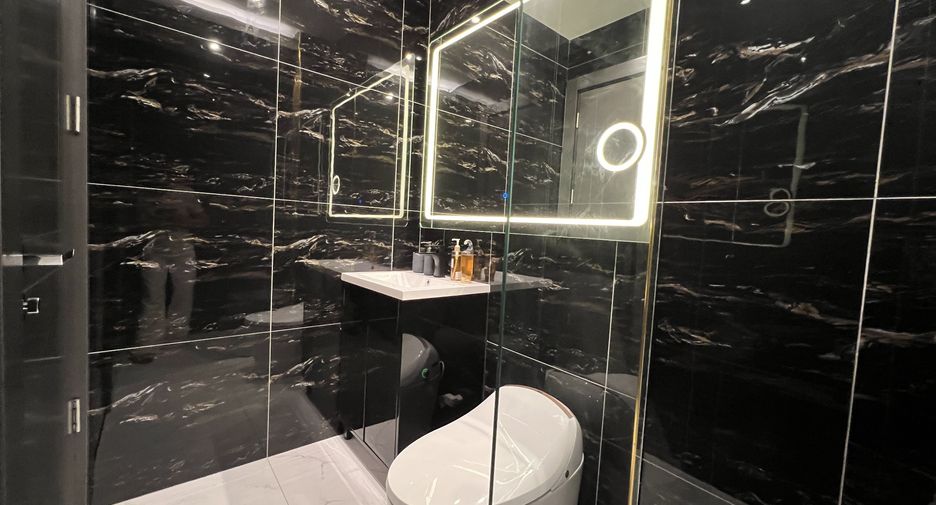 Condo en venta de 2 habitaciones en Bang Lamung, Chonburi