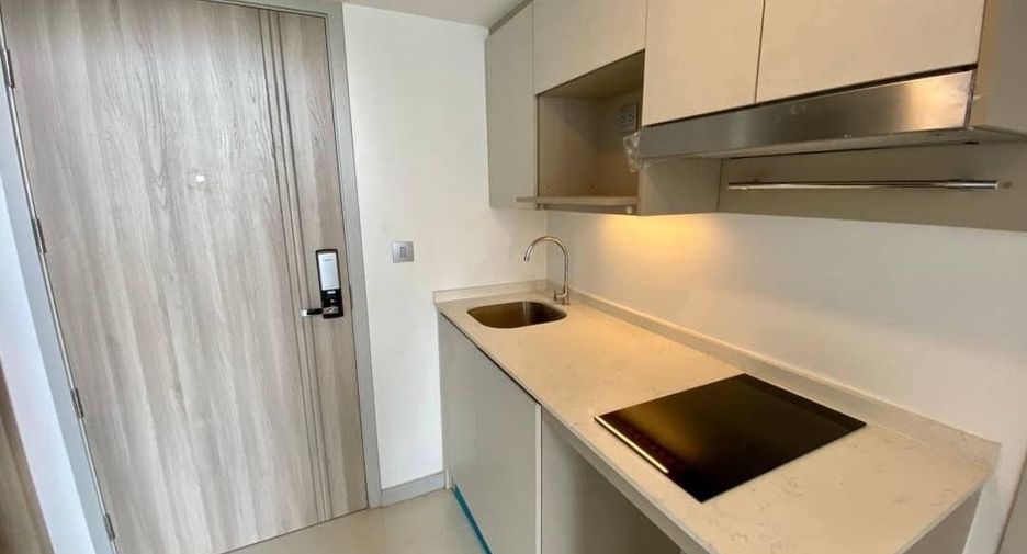 Wohnung zum Kauf mit 1 Zimmer in Sathon, Bangkok